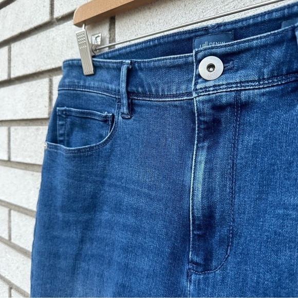 J Jill Kick Flare Ankle Jeans Raw Fray Hem Waverly Wash Stretch Denim 8 Classic - Picture 7 of 16